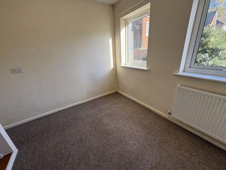 2 bedroom property to rent - Photo 2