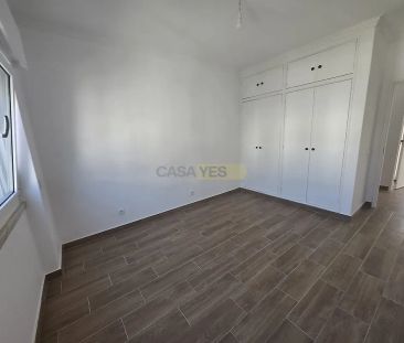 Apartment T2 in Cascais e Estoril, Cascais - Photo 2