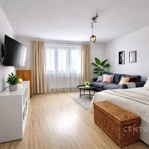 Pronájem bytu 2+kk s balkonem, 66,4 m - Fotografie 1