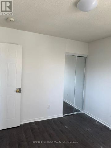 1577 NORWILL CRESCENT - Photo 2