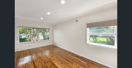 Beautiful Family Home in a Prime Baulkham Hills Location - Photo 2