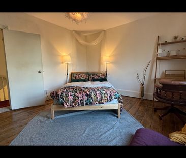 Room in a Shared House, Bethune Road, N16 - Photo 3