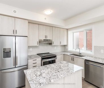 For Lease - 50 William Duncan Road, Toronto, Ontario - Photo 4