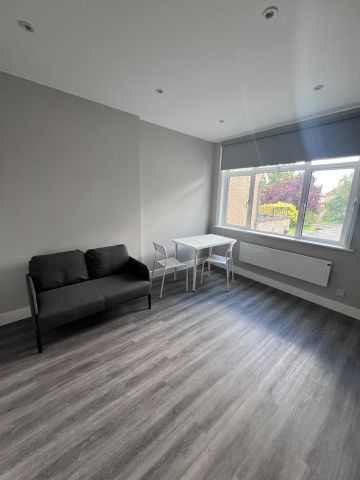 1 Bed Flat, Queens Road, NW4 - Photo 4