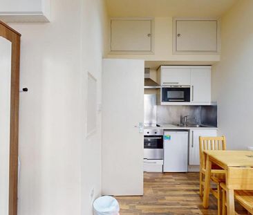 Studio to rent - Photo 5