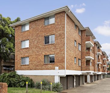 Beautifully Presented 1 Bedroom Apartment - Photo 3