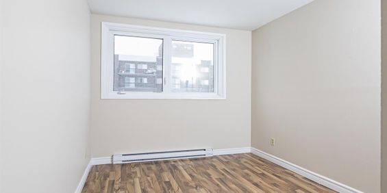 Complexe Du Parc II - 3.5 - 110 Rue St-Francois Nord, Sherbrooke - Photo 3