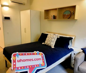 Ultra Studio Apartment - Photo 2