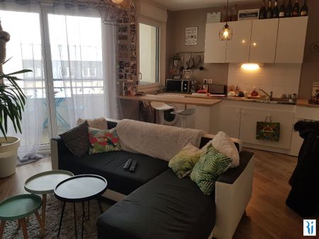 Location Appartement 2 pièces 41m² ROUEN 76000 - Photo 2