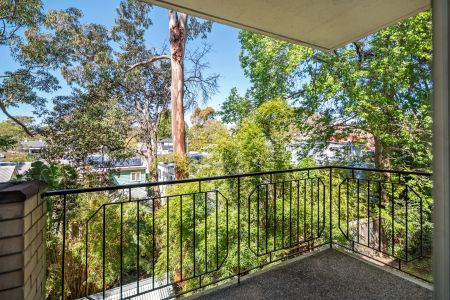 Spacious Two Bedroom Apartment with Parking in Ideal Location - Photo 5