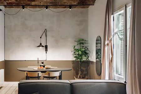 Carrer de les Carolines, Barcelona, Catalonia 08012 - Foto 5