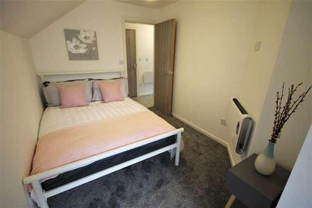 Walmsley Court, Wellington Road, Eccles, M30 - Photo 3
