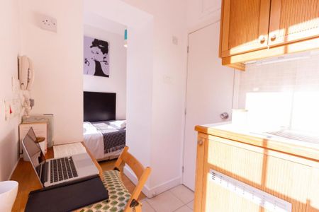 Flat 310 North Gower Street, Euston NW1 2LY - Photo 5