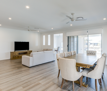 34 Poinciana Place, Jacobs Well, QLD - Photo 4