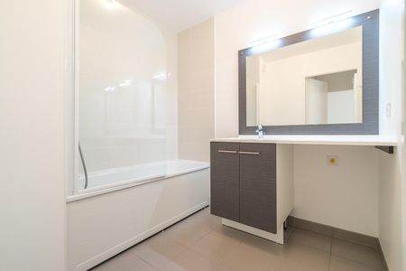 location Appartement T3 DE 62m² À VILLIERS SUR MARNE - Photo 4