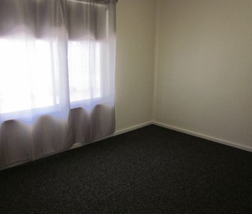 UPDATED UNIT - GROUP OF 3 - CONVENIENT LOCATION - Photo 4