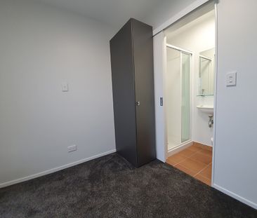 Seriously Convenient and Comfortable - Photo 3