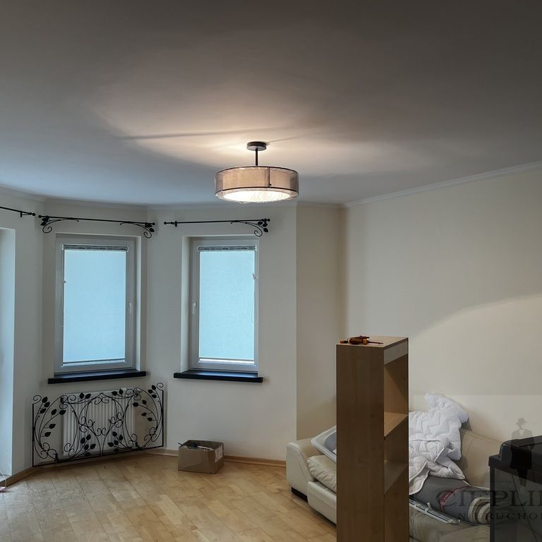 2 pokoje, balkon - 2.500zł + opłaty - Photo 1