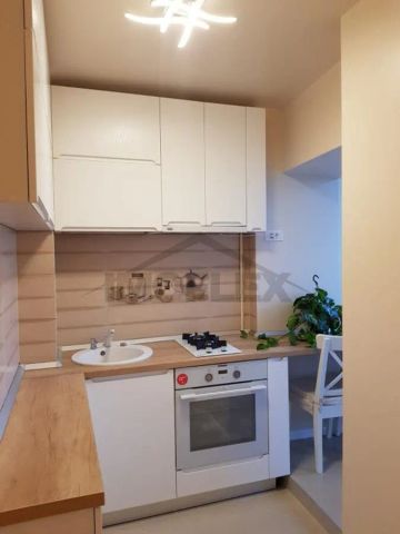 Garsoniera | Stefan cel Mare | langa metrou | 41 mp - Photo 4