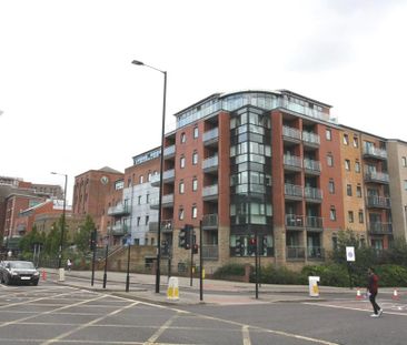 2 bedroom apartment to rent - Photo 3