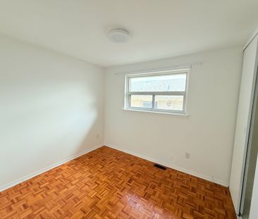 For Lease - 37 Tineta Crescent, Toronto, Ontario - Photo 5