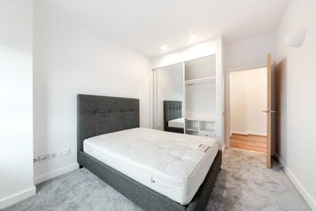 3 bedroom apartment to rent - Photo 4