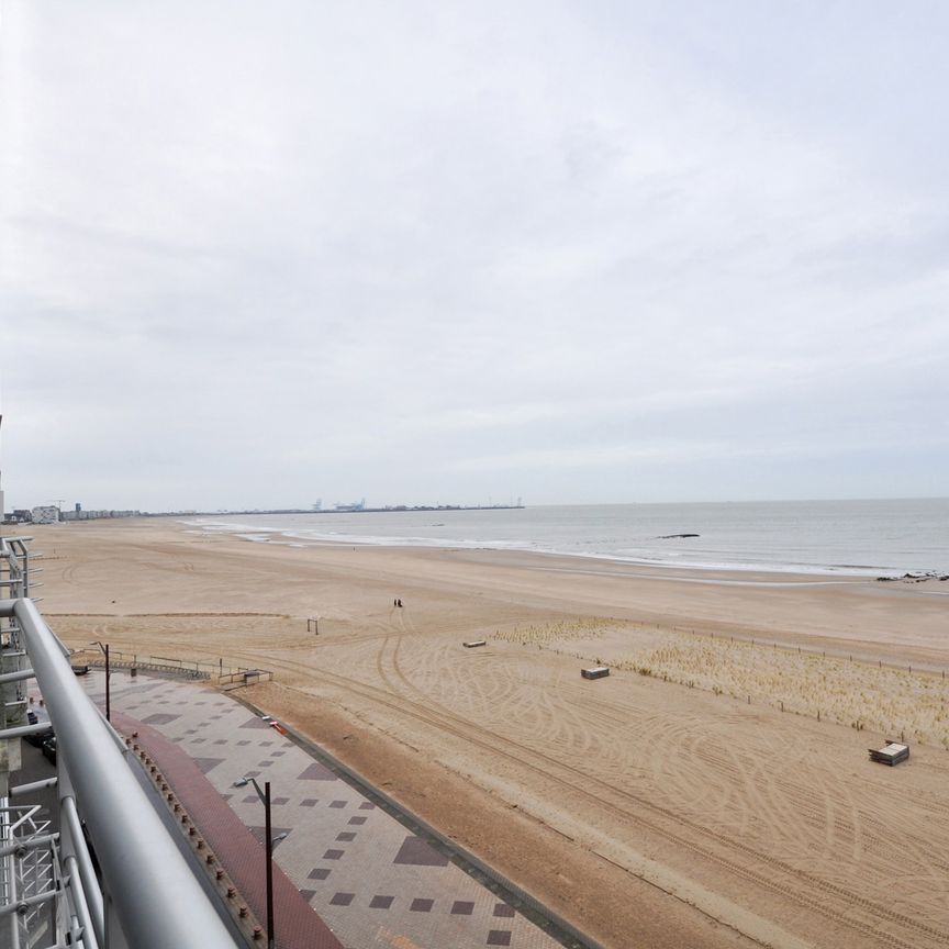 Goed onderhouden appartement met frontaal zeezicht in Knokke! - Foto 1