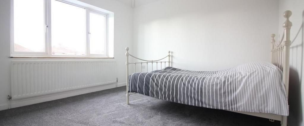 2 bedroom duplex to rent - Photo 1