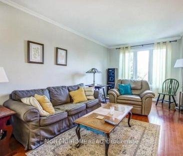 369 HICKLING Trail #Upper - Photo 1