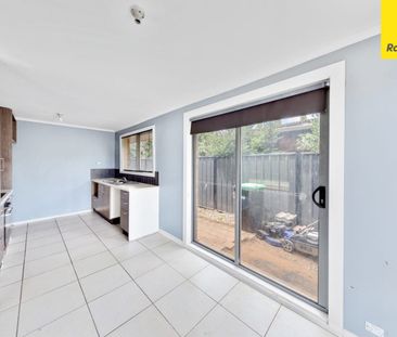 Comfortable Family Home in a Convenient Rockbank Location - Photo 6