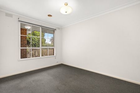 4/17 Clyde Street, Kew East VIC 3102 - Photo 5