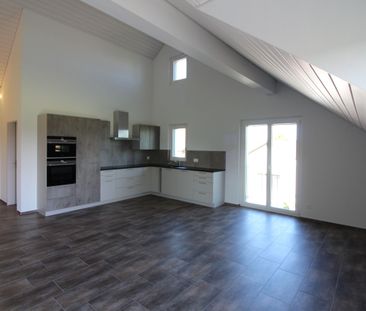 Free view, plenty of living space – 3.5-room penthouse apartment - Photo 4