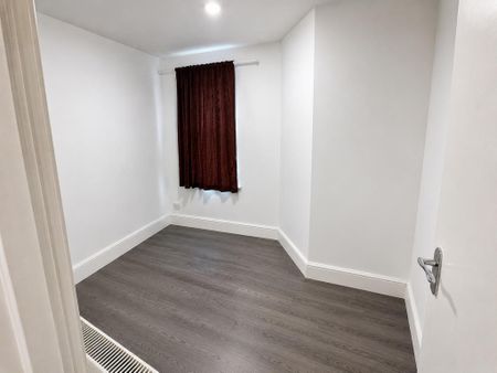 Vaughan Road, Harrow - Photo 3