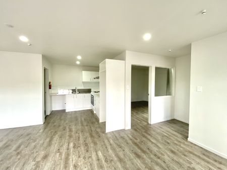 Unit 2, 78A Rosebank Road, Avondale, Auckland - Photo 5