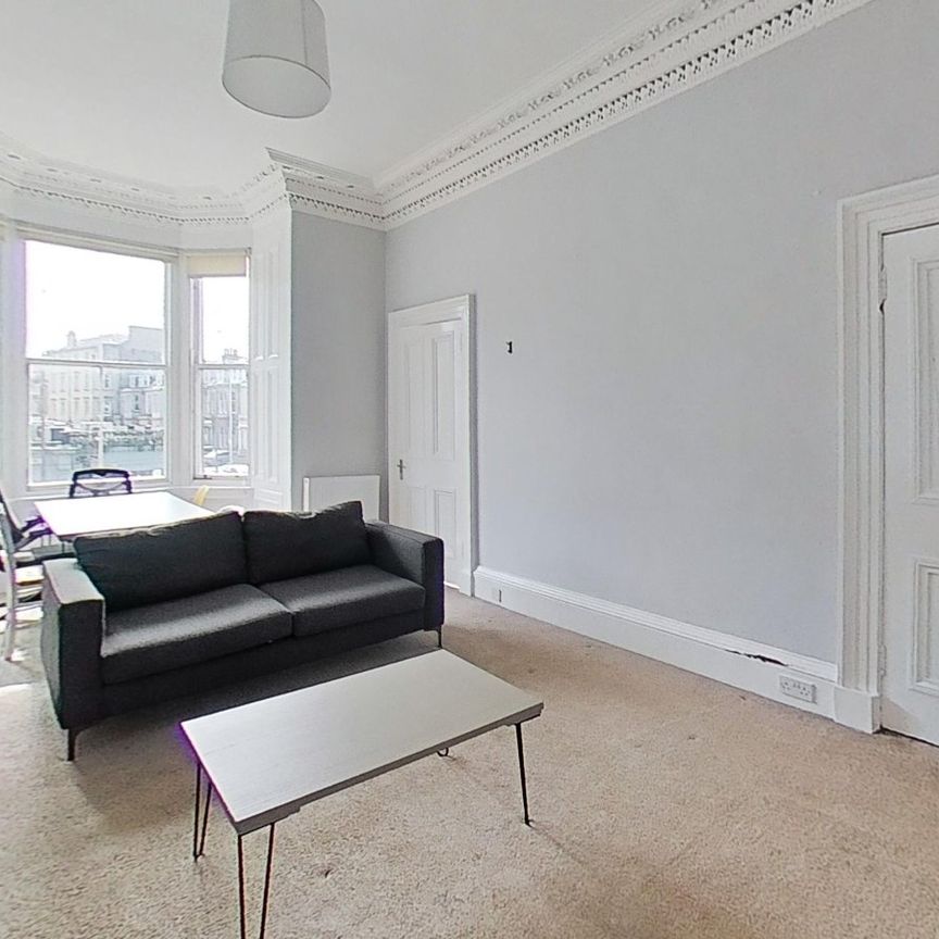 5 bedroom apartment to rent - Photo 1