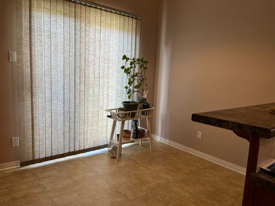 For Lease - 270 DEERCROFT Avenue, Barrhaven, Ontario - Photo 1