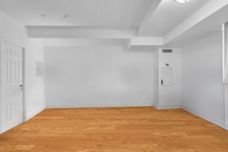 For Lease - 21 Olive Avenue Unit# 112, Toronto, Ontario - Photo 4