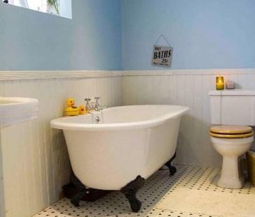 1 bedroom in a house share to rent - Photo 6