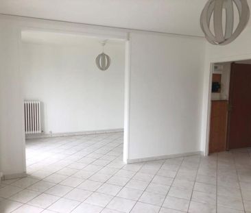 Location appartement 3 pièces 72.9 m2 à Joué-lès-Tours - Photo 1