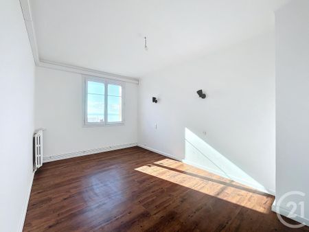 Location Appartement 4 pièces 92m² AJACCIO 20090 - Photo 3