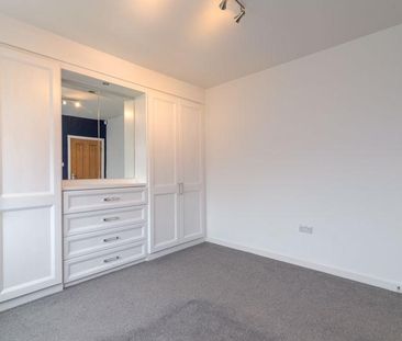 2 bedroom semi-detached bungalow to rent - Photo 5