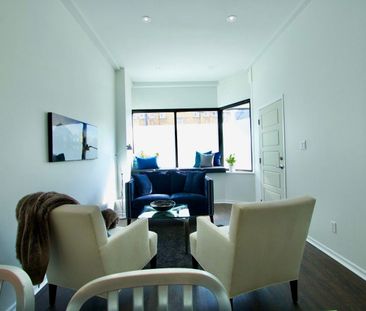 For Lease - 866 Broadview Avenue Unit# 1, Toronto, Ontario - Photo 1