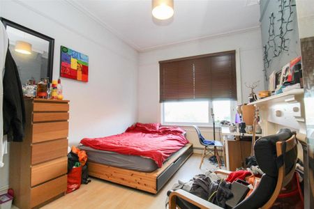 7 bedroom terraced house to rent - Photo 2