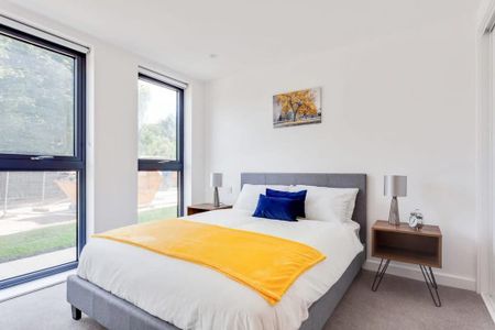 1 bedroom serviced apartment to rent - Photo 3