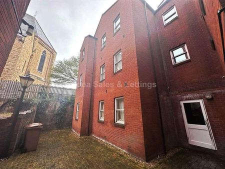 Broadgate, Lincoln, LN2 - Photo 5
