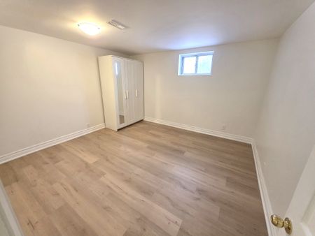 For Lease - 80 Erie Street Unit# Basement, Toronto, Ontario - Photo 4