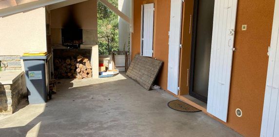 Location appartement 5 pièces 93.04 m² à Lachapelle-sous-Aubenas (07200) - Photo 2