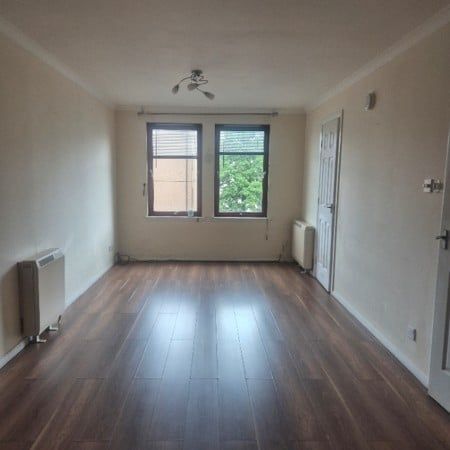 1 Bed Flat, Headland Court, AB10 - Photo 1