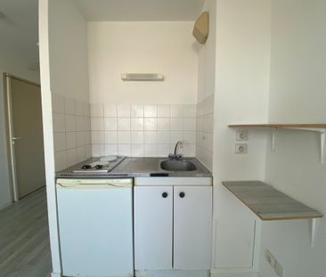 Location Appartement 1 pièce 23m² - Photo 1