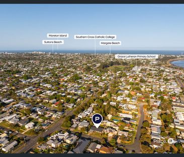 Modern Family Home in Peaceful Clontarf Location - Photo 3